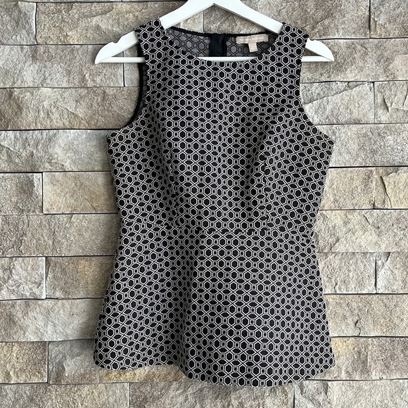 Banana Republic dressy tank top - Picture 1 of 8